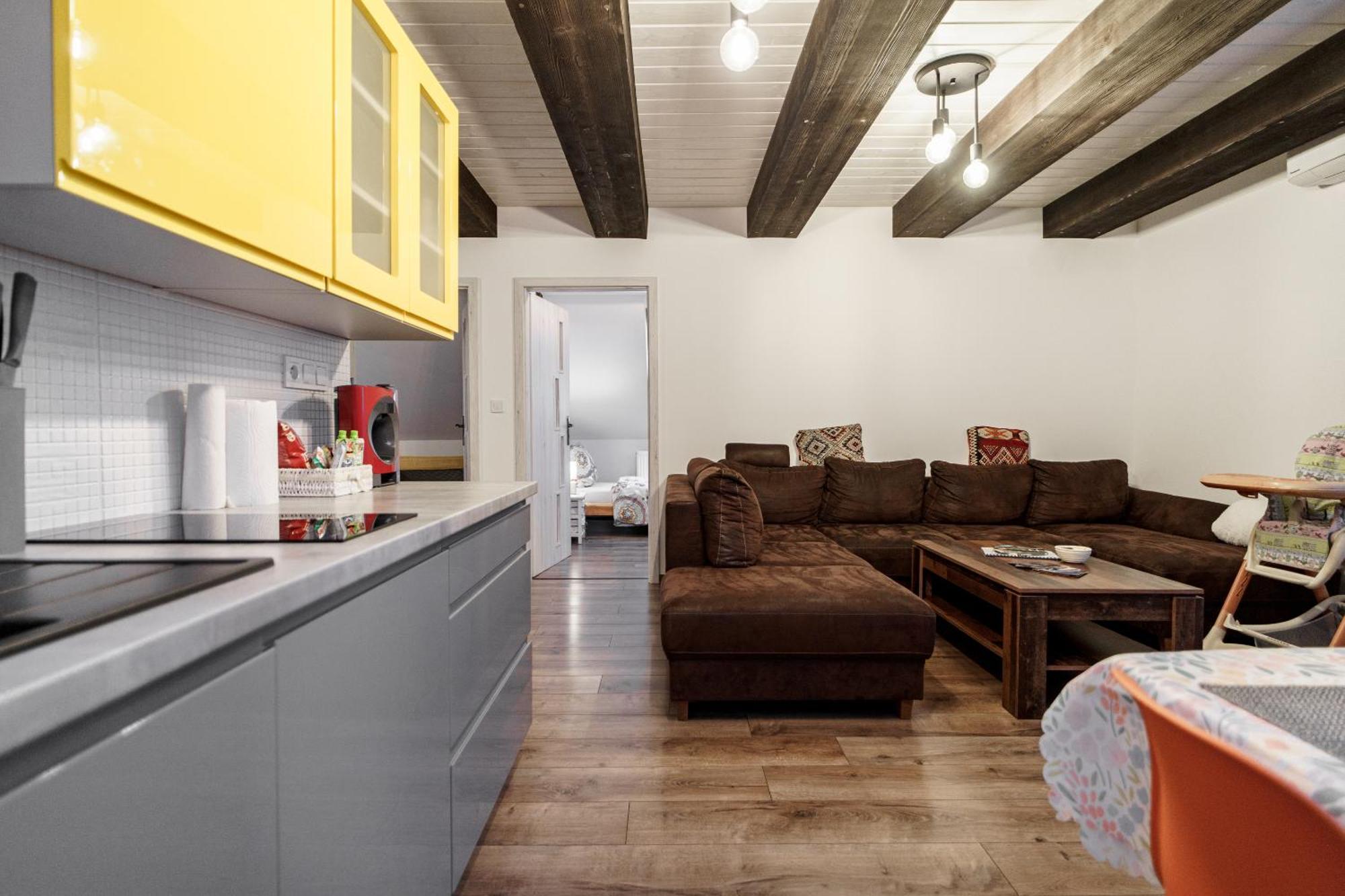 Apartmany Pod Klingerom บันสกา ชีอาว์นีซา ภายนอก รูปภาพ